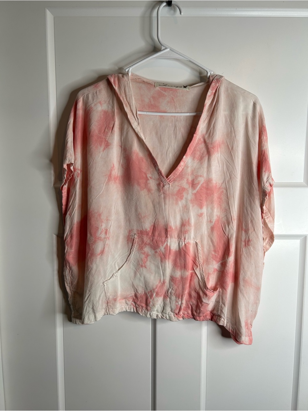 Vintage Havana Women’s Size Medium Short Sleeve Hooded Tee Pink White 5065